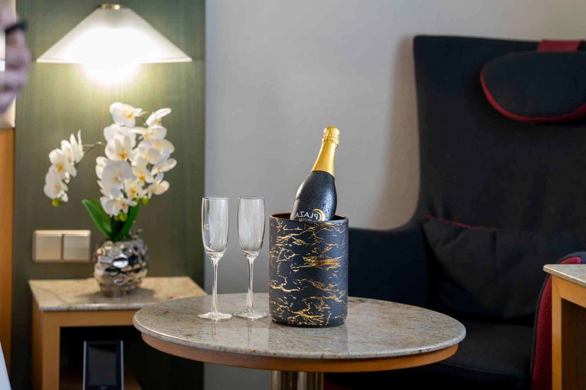 Plaza Inn Blankenburg Ditzingen, Sure Hotel Collection Екстериор снимка