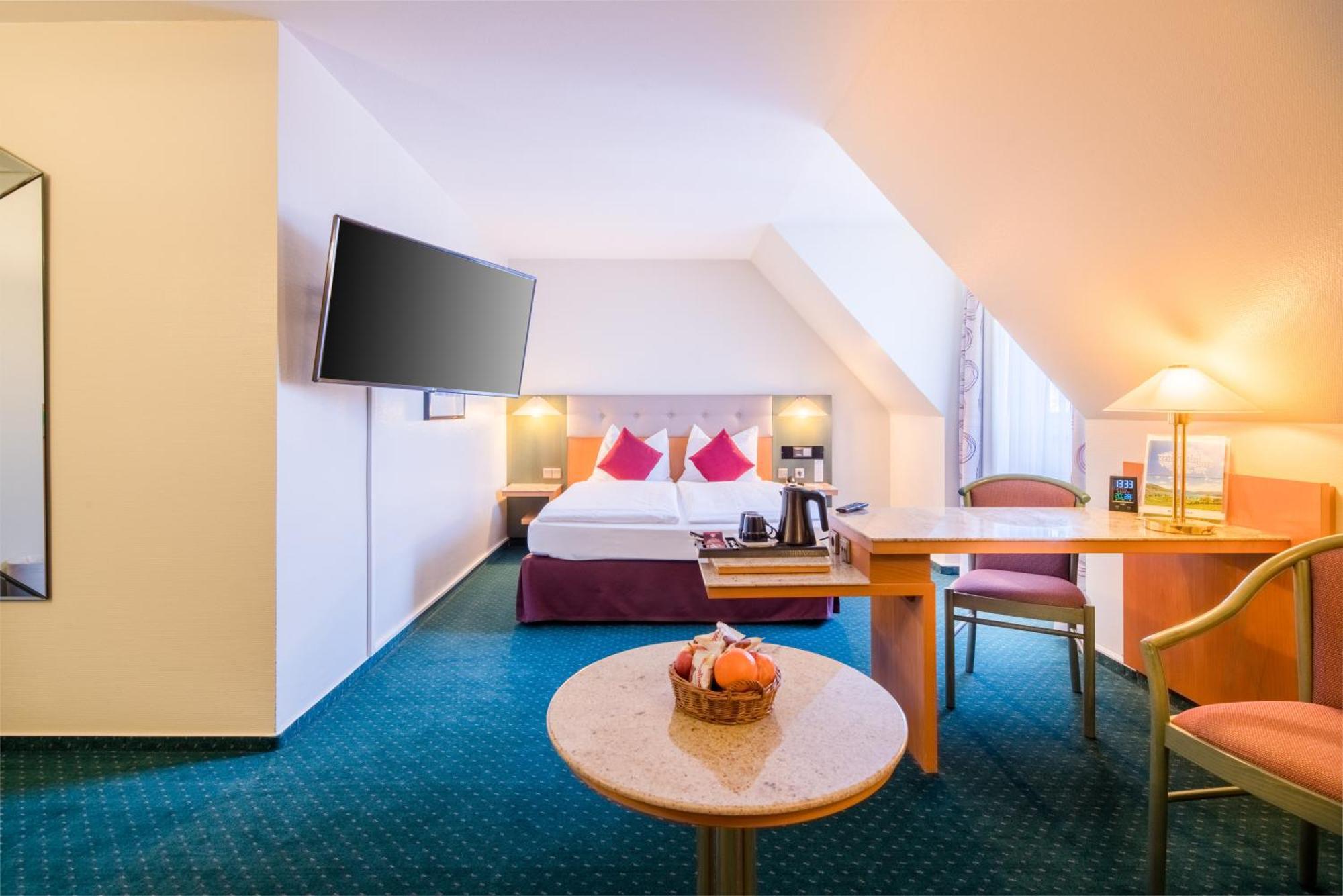 Plaza Inn Blankenburg Ditzingen, Sure Hotel Collection Екстериор снимка