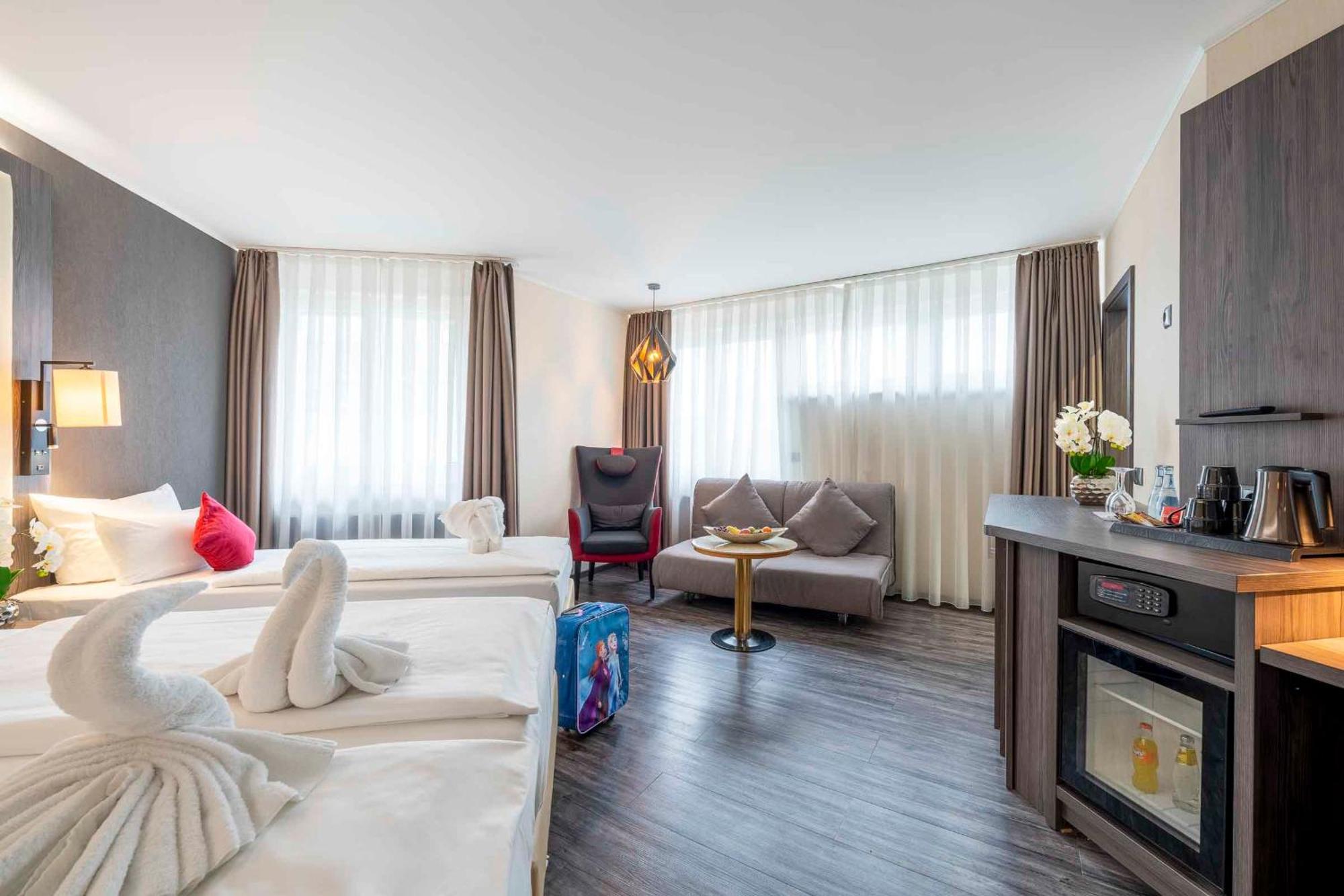 Plaza Inn Blankenburg Ditzingen, Sure Hotel Collection Екстериор снимка