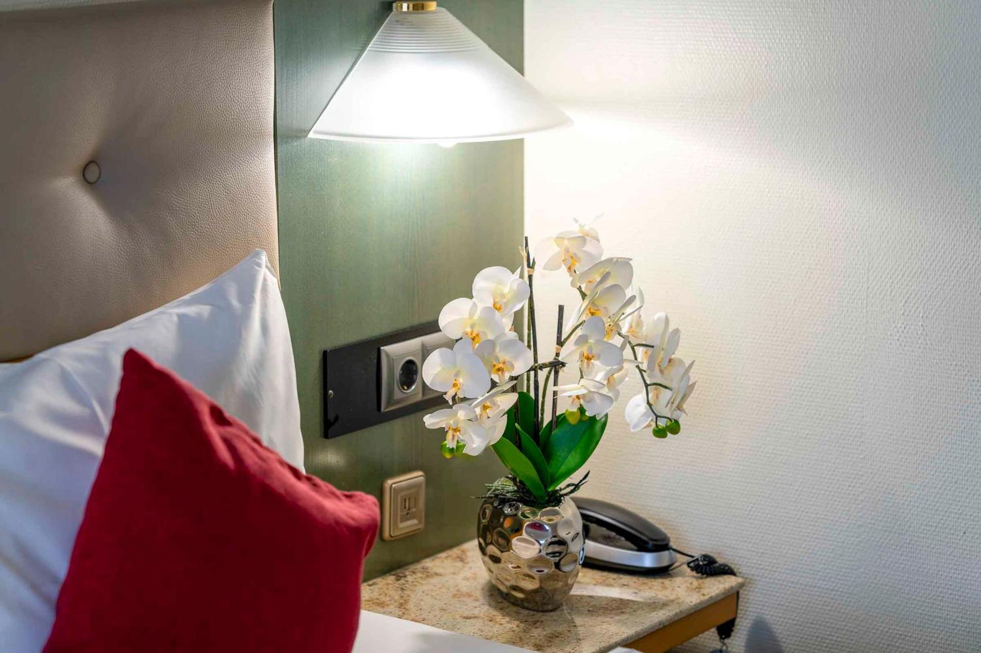 Plaza Inn Blankenburg Ditzingen, Sure Hotel Collection Екстериор снимка