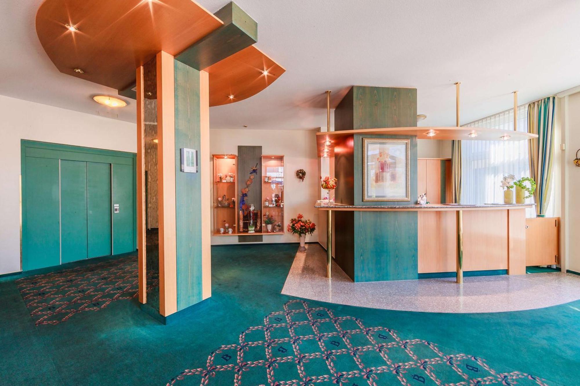 Plaza Inn Blankenburg Ditzingen, Sure Hotel Collection Екстериор снимка